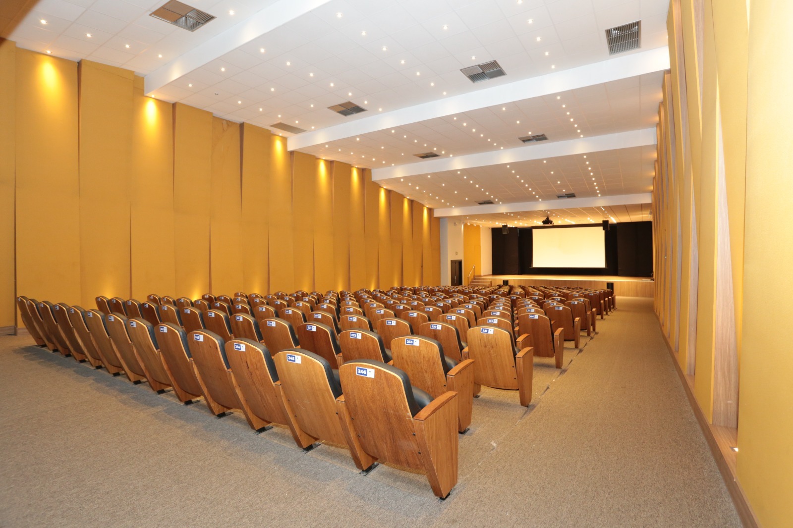 Anfiteatro Adão Flores — local do evento